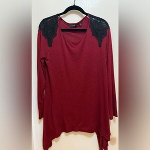 Apt. 9 - Red Long-Sleeve Shark Bite Hem Top w/ Black Lace Detail (VGUC)